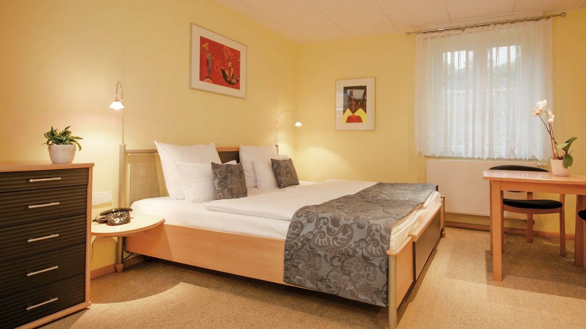 *** Hotel Aparthotel Villa Freisleben Dresden Germany