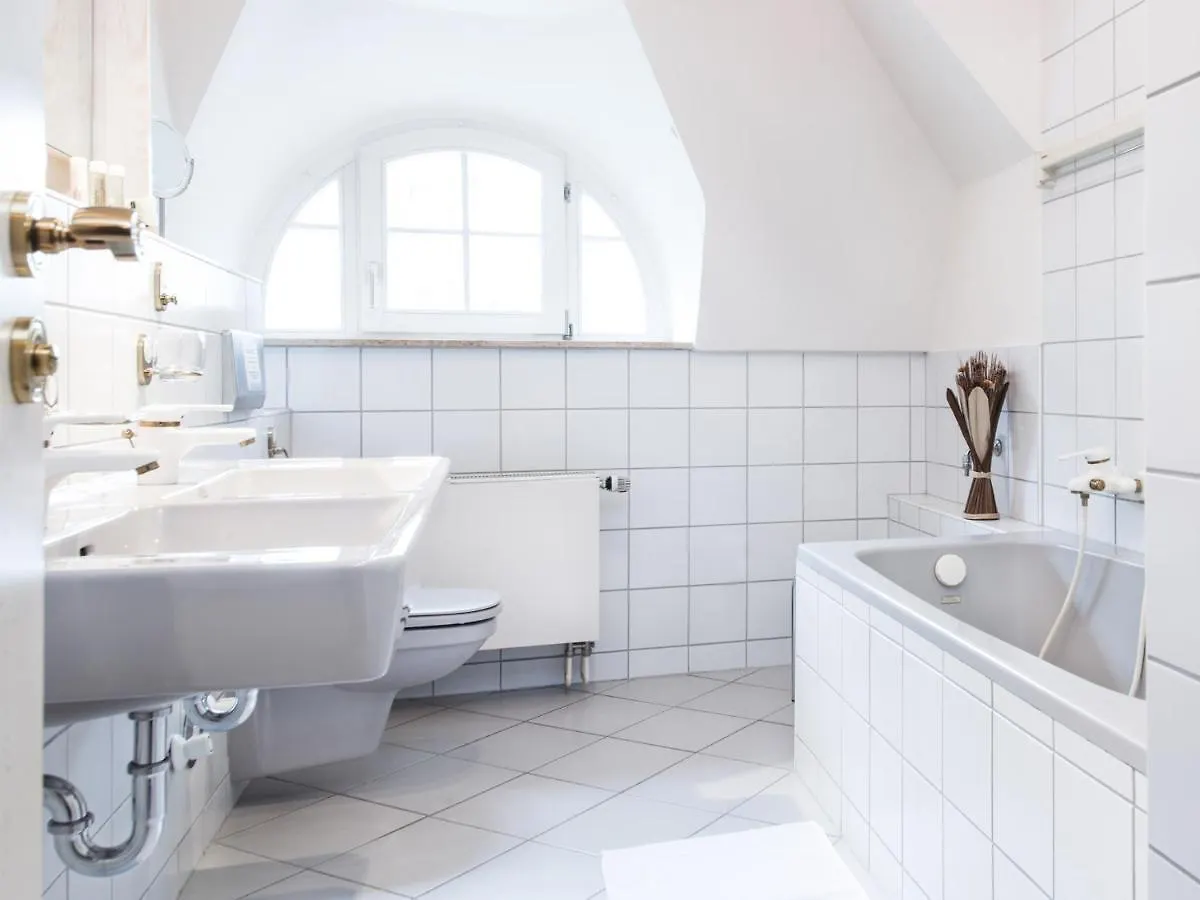 Aparthotel Villa Freisleben Dresden 3*,